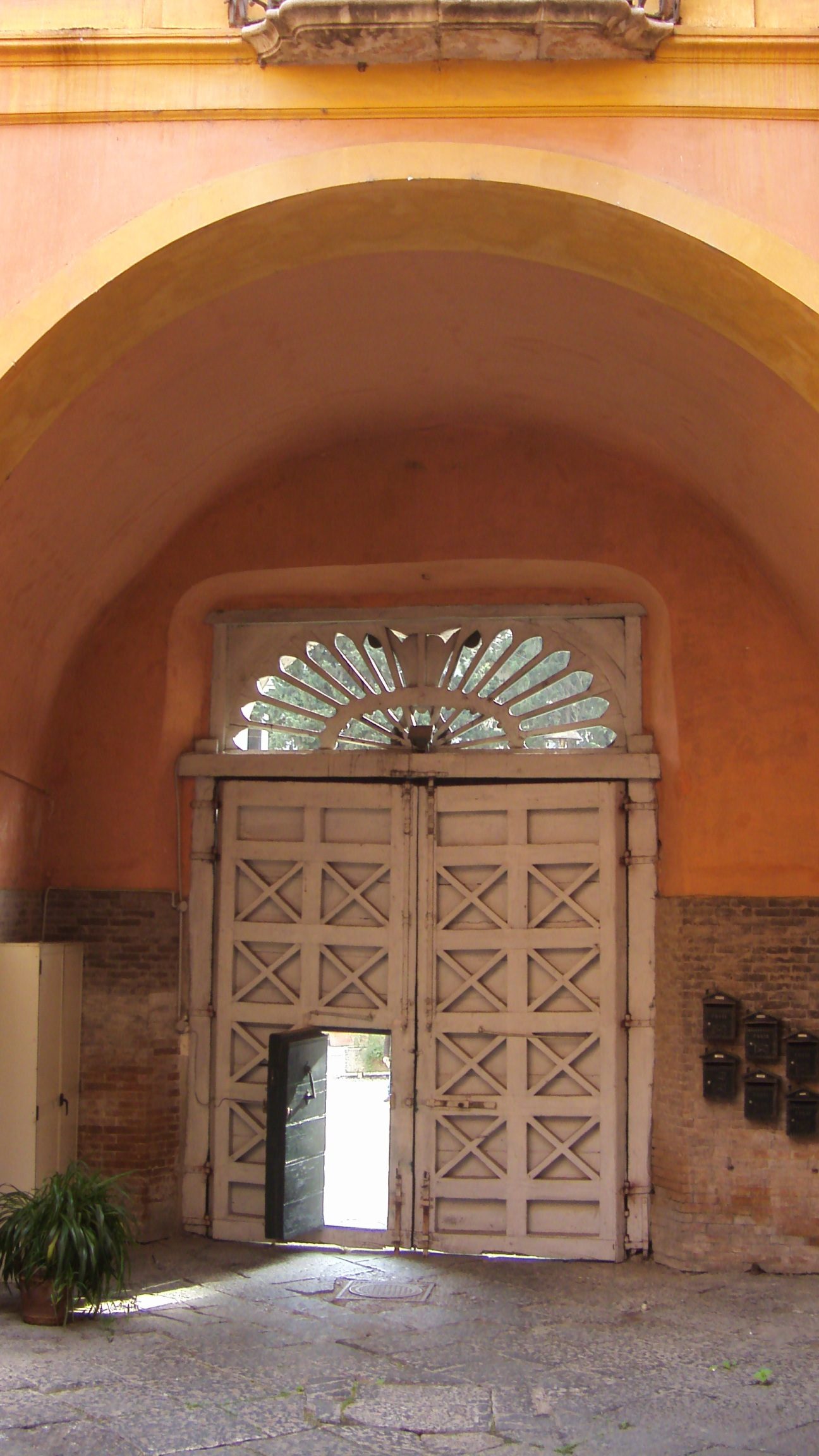 Giuseppe Moscati's birthplace, Benevento (06).JPG